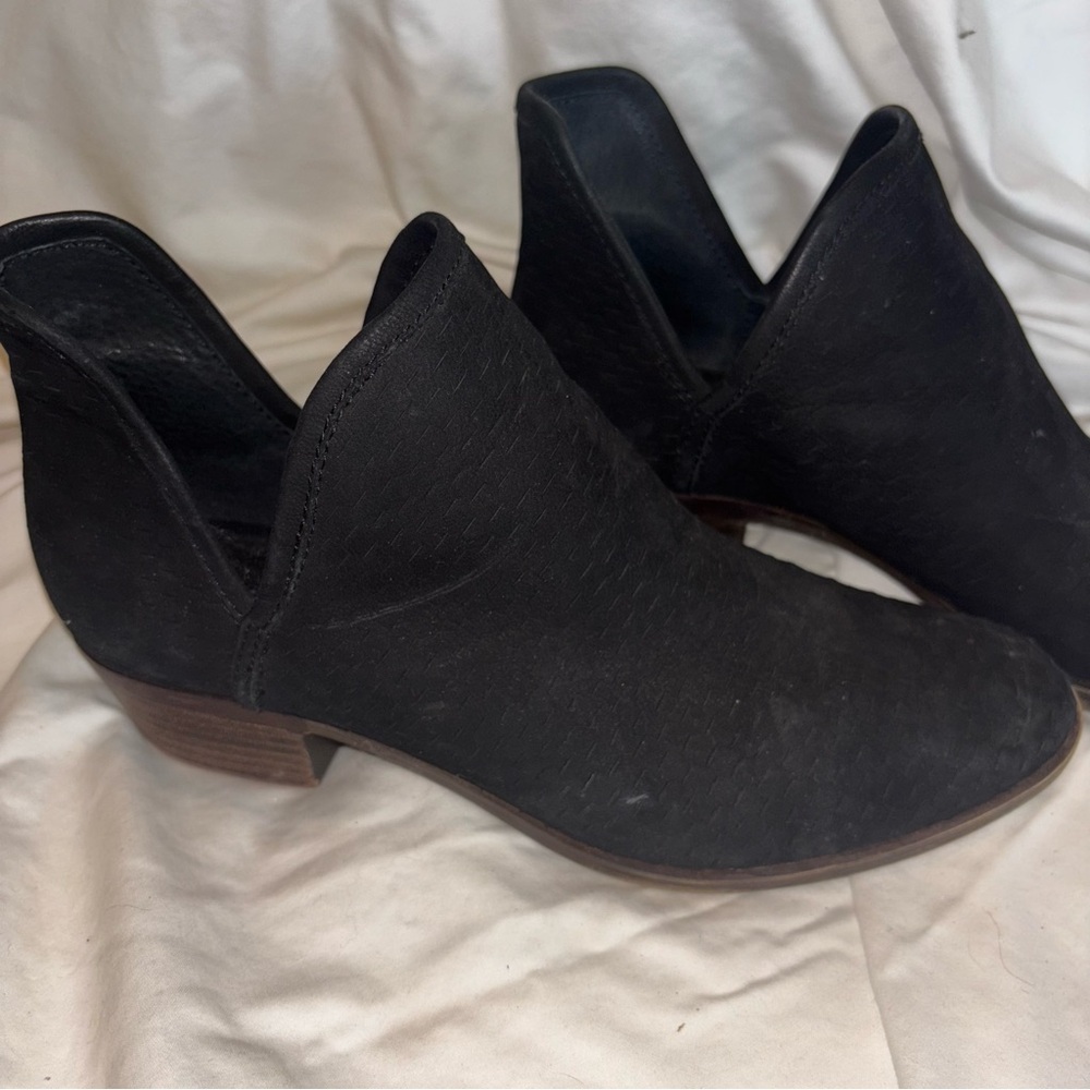 Lucky Brand Black Ankle Booties